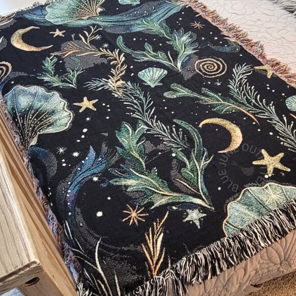Mystical Sea Life | Woven Throw Blanket - Picture 3 of 5